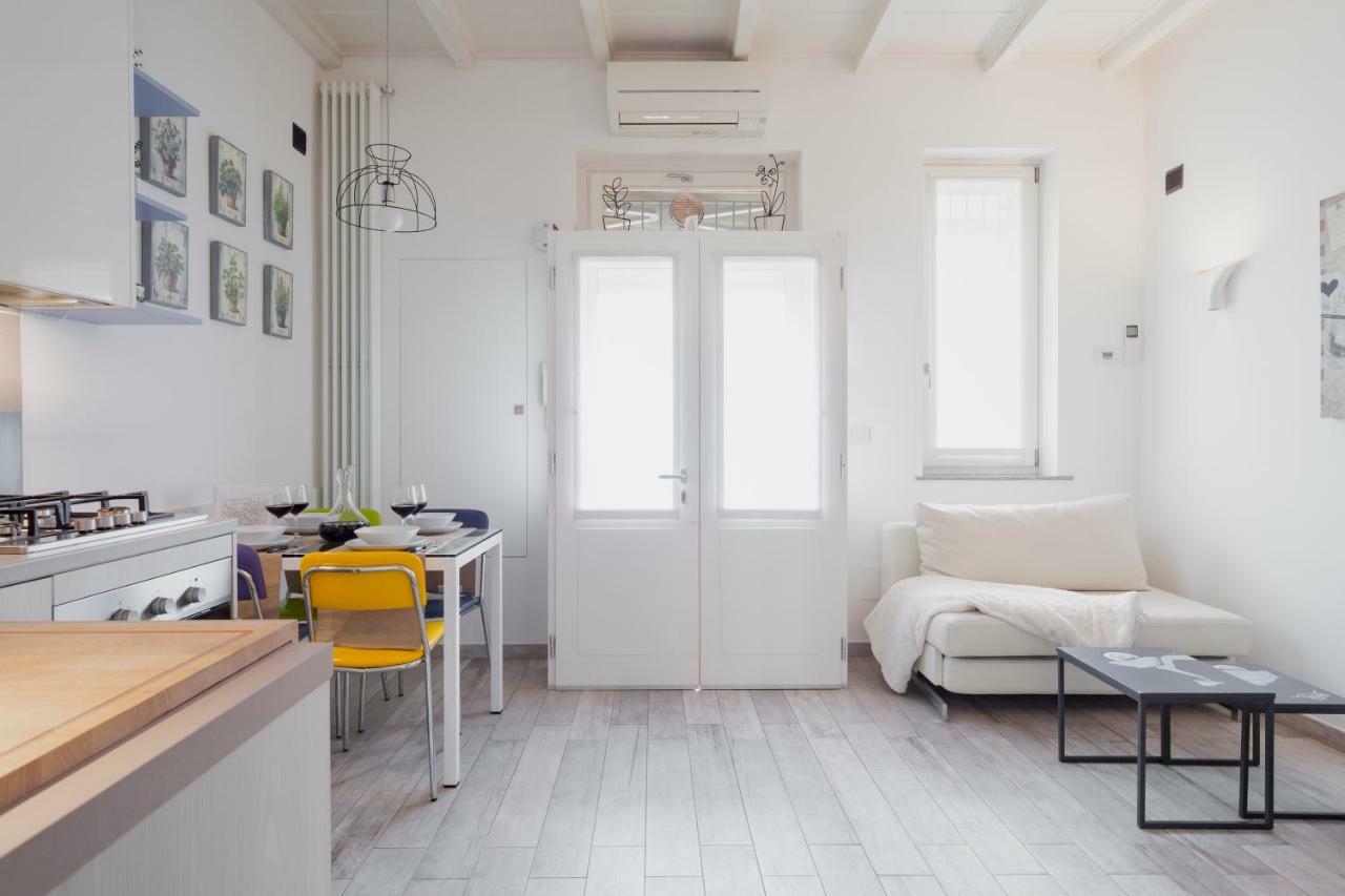 Charming Apartment On The Darsena Navigli - Pulizia Eccezionale Milaan Buitenkant foto