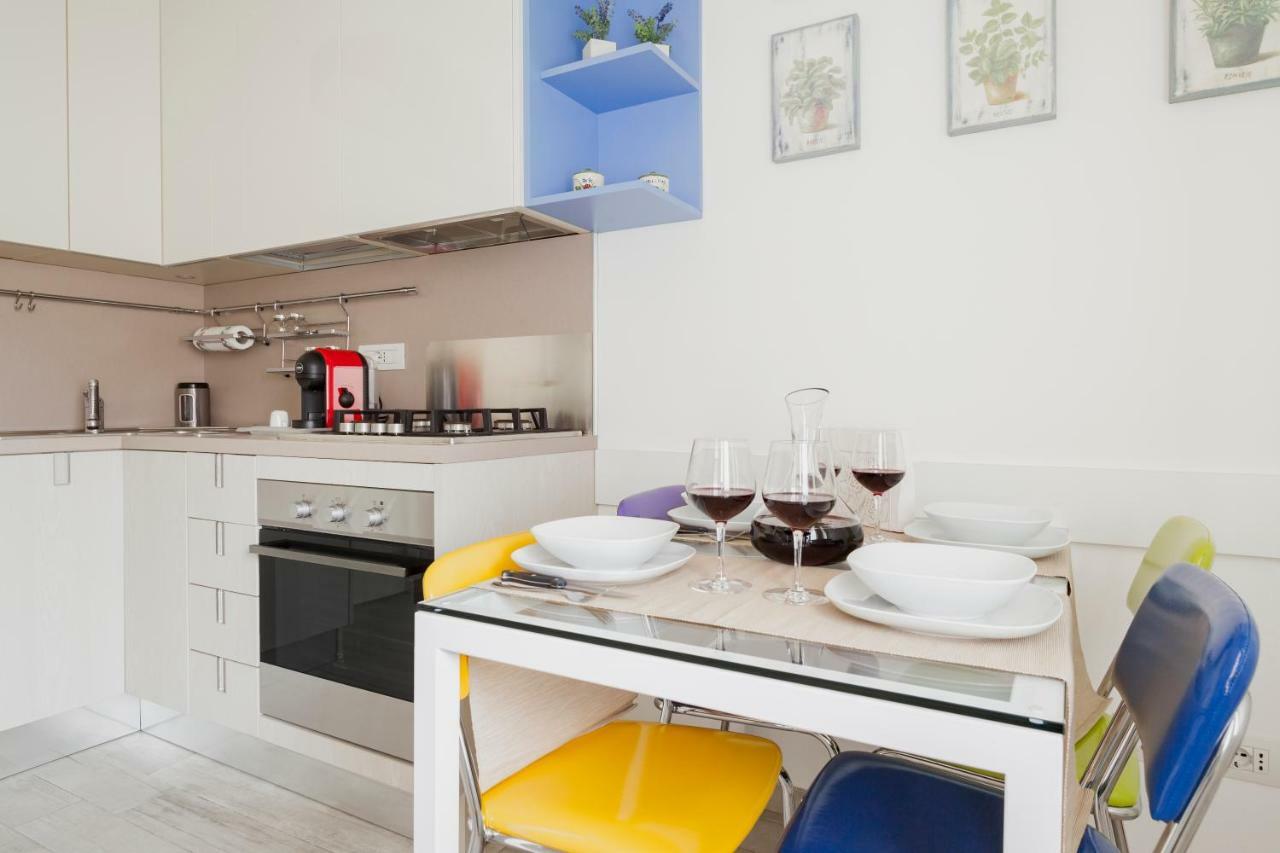 Charming Apartment On The Darsena Navigli - Pulizia Eccezionale Milaan Buitenkant foto