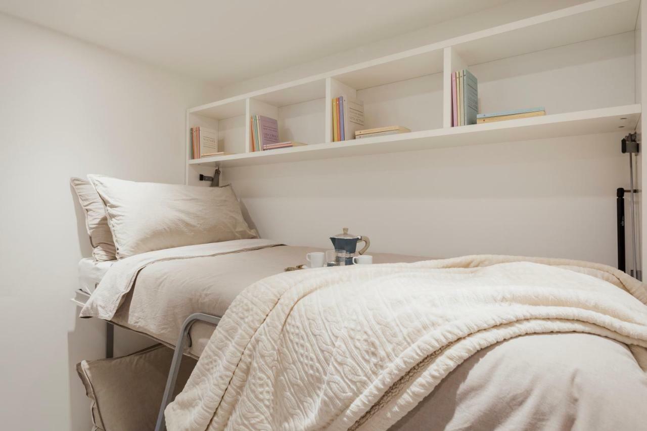Charming Apartment On The Darsena Navigli - Pulizia Eccezionale Milaan Buitenkant foto